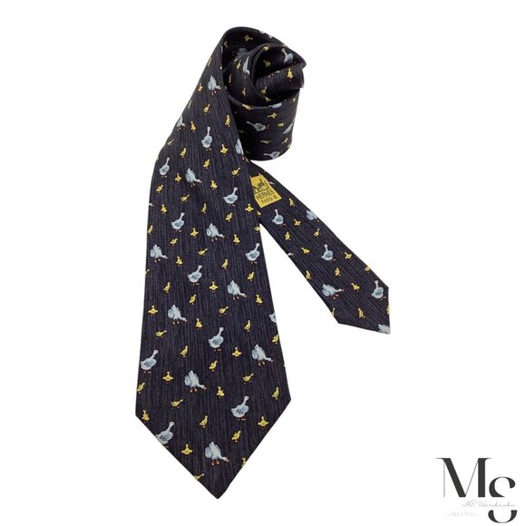 HERMES PARIS 7595 SA Dark Gray Duck and Duckling Silk Tie France W: 3.5" EX CD - Picture 1 of 7